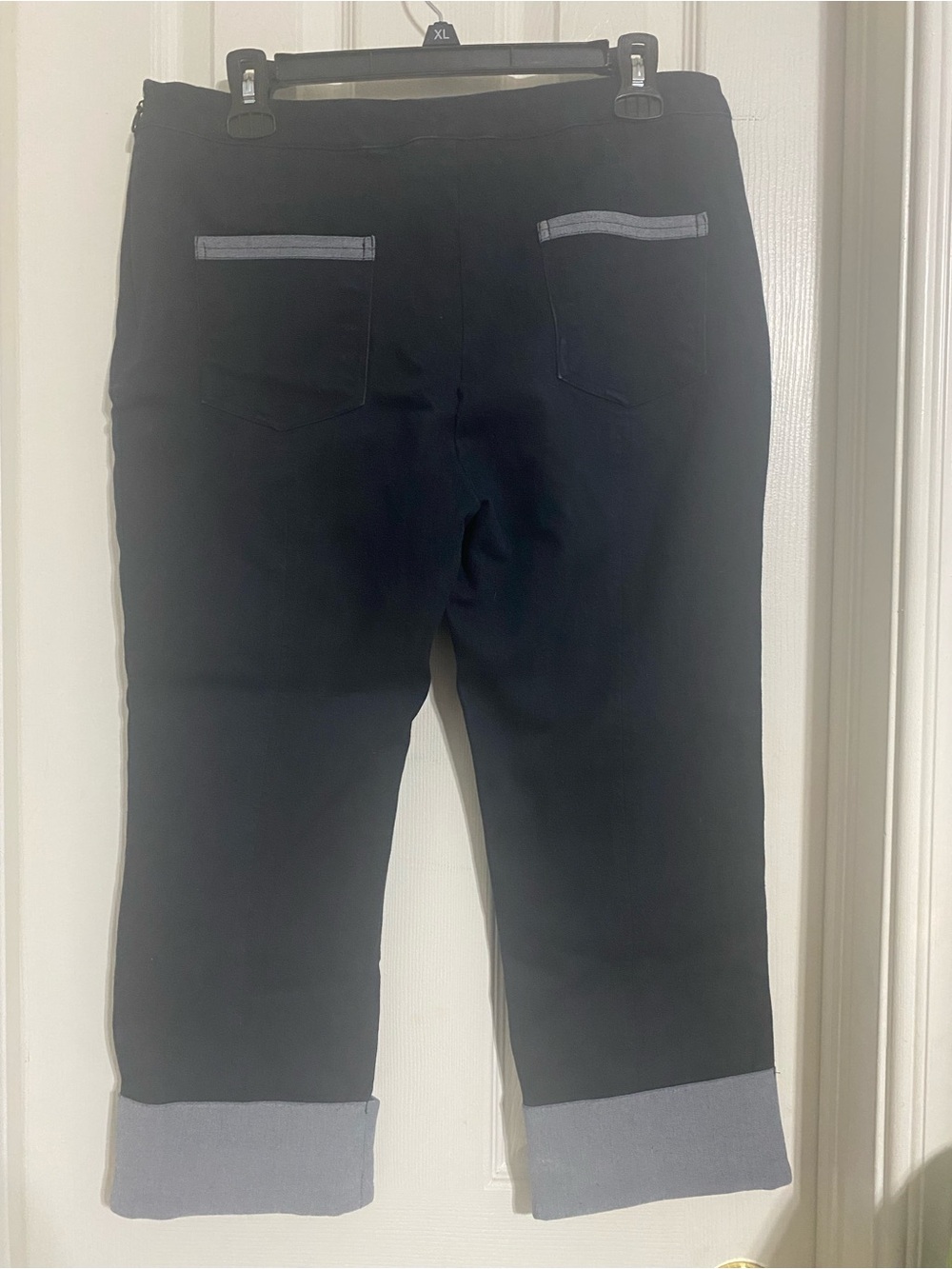 Sourpuss Clothing Denim Pinup Capris - Picture 2 of 3